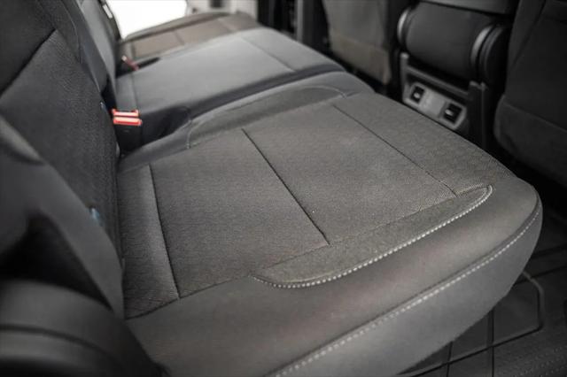 2026 Chevrolet Silverado 1500 4WD Crew Cab Short Bed Custom