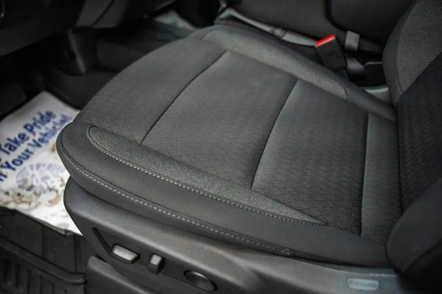 2026 Chevrolet Silverado 1500 4WD Crew Cab Short Bed Custom