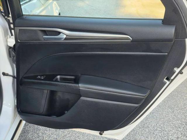 2018 Ford Fusion Hybrid SE