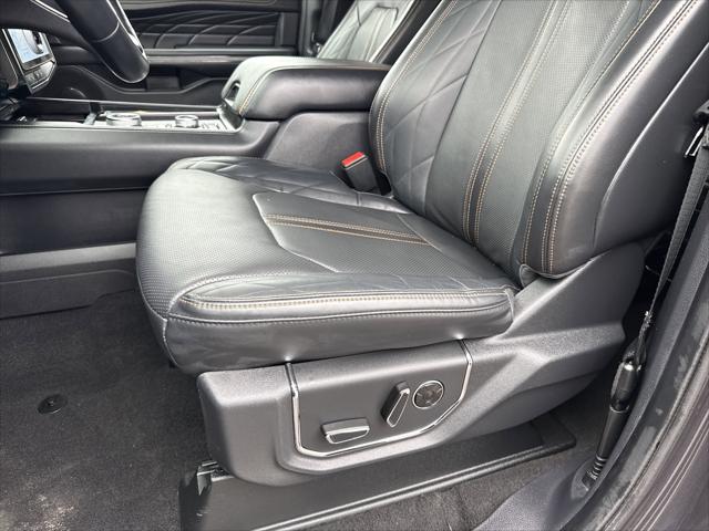 2024 Ford Expedition Platinum MAX