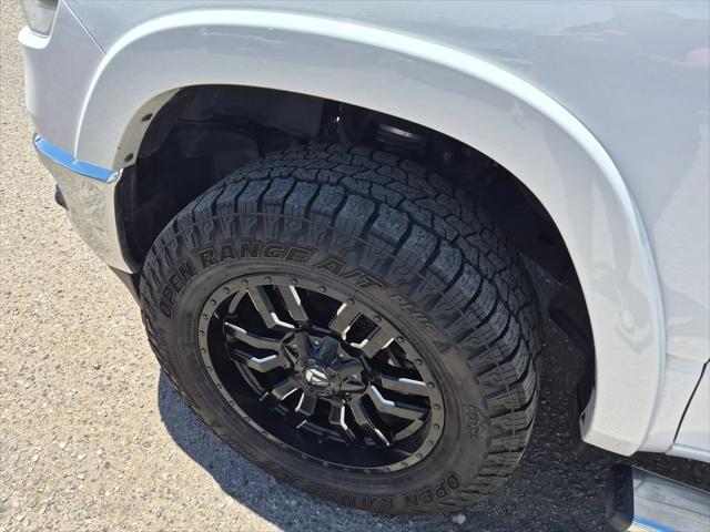 2020 Ram 1500 Laramie Crew Cab 4x4 57 Box