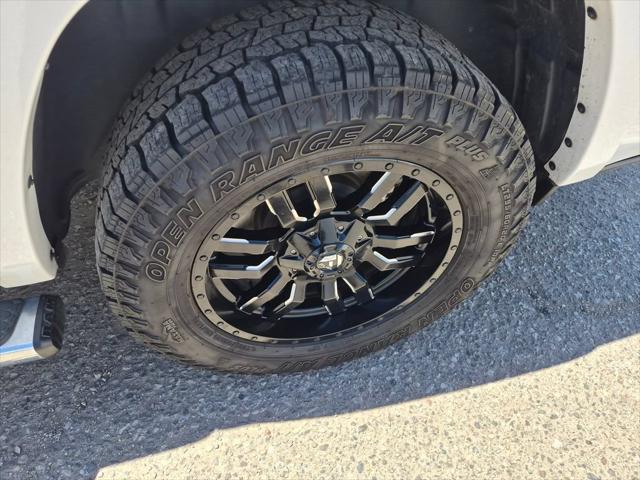 2020 Ram 1500 Laramie Crew Cab 4x4 57 Box