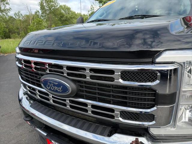 2023 Ford F-350 XLT
