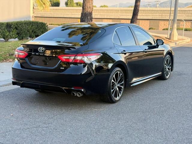 2018 Toyota Camry SE