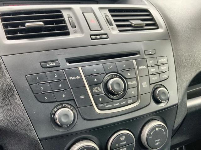 2013 Mazda Mazda5 Sport