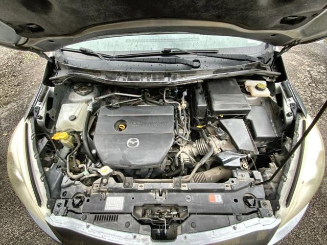 2013 Mazda Mazda5 Sport
