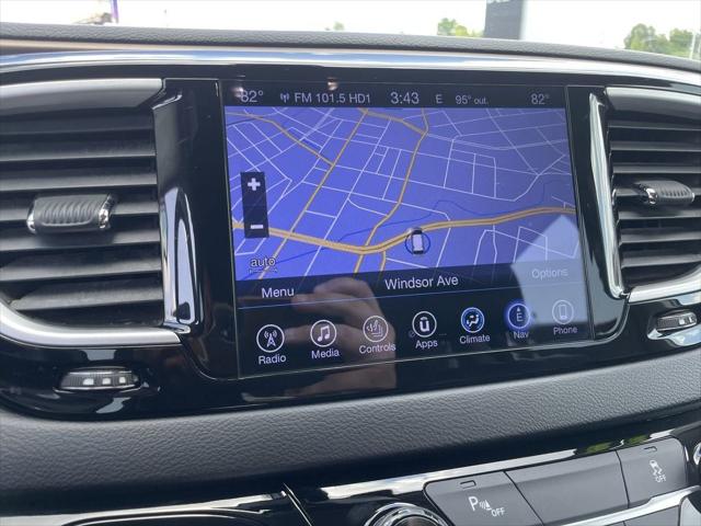 2017 Chrysler Pacifica Touring-L