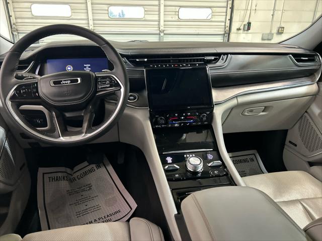 2023 Jeep Grand Cherokee Overland 4x4