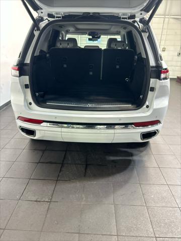 2023 Jeep Grand Cherokee Overland 4x4