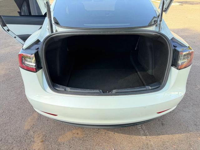 2021 Tesla Model 3 Standard Range Plus Rear-Wheel Drive