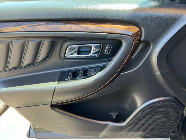 2019 Ford Taurus Limited