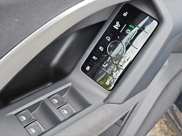 2026 Audi SQ5 Premium Plus TFSI quattro S tronic