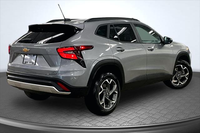 2024 Chevrolet Trax FWD LT