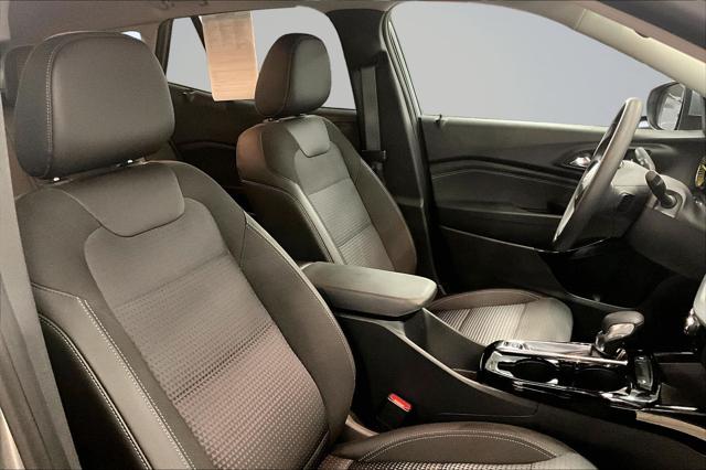 2024 Chevrolet Trax FWD LT