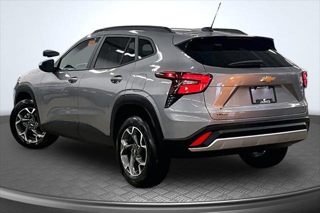 2024 Chevrolet Trax FWD LT