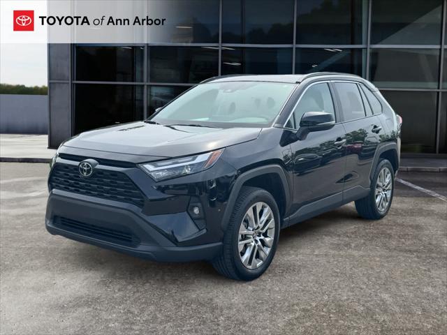 2025 Toyota RAV4 XLE Premium