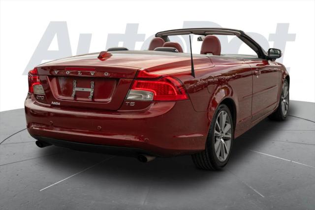 2011 Volvo C70 T5