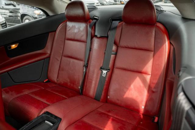 2011 Volvo C70 T5