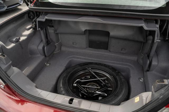 2011 Volvo C70 T5