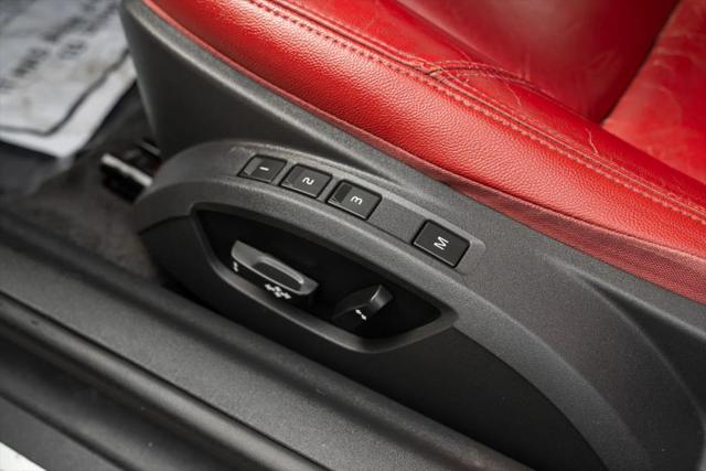 2011 Volvo C70 T5
