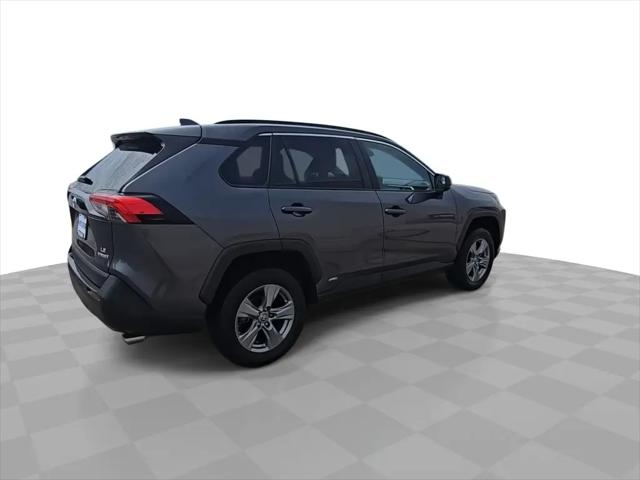 2022 Toyota RAV4 Hybrid LE