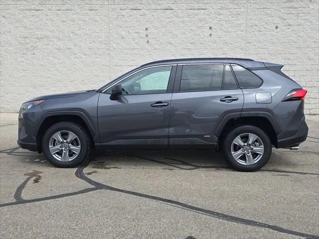 2022 Toyota RAV4 Hybrid LE