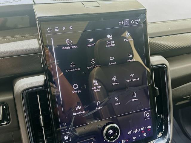 2026 GMC Yukon 4WD AT4