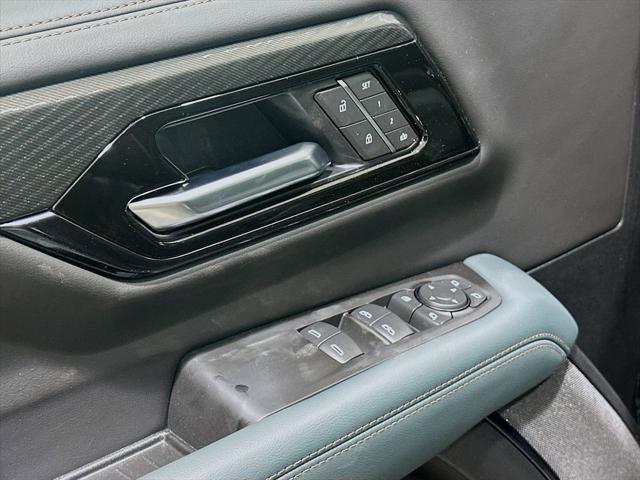 2026 GMC Yukon 4WD AT4