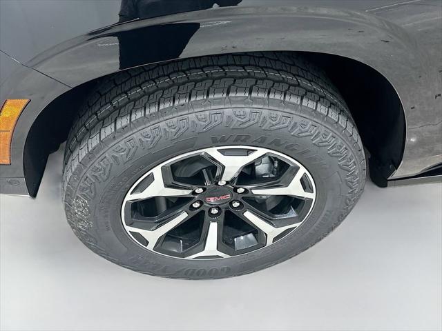 2026 GMC Yukon 4WD AT4
