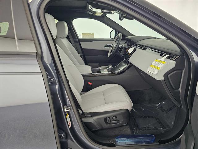 2026 Land Rover Range Rover Velar P250 Dynamic SE
