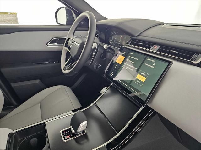 2026 Land Rover Range Rover Velar P250 Dynamic SE