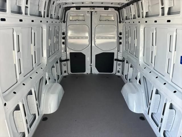 2025 Mercedes-Benz Sprinter 2500 High Roof HO