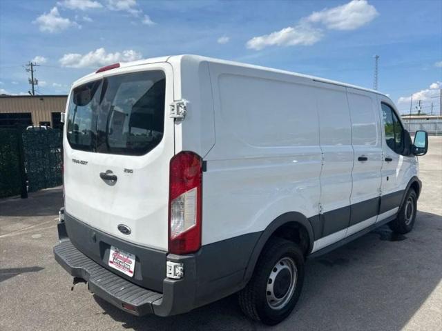 2018 Ford Transit w/60/40 Side Door w/RWB