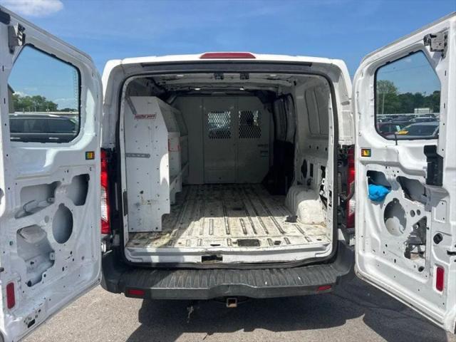 2018 Ford Transit w/60/40 Side Door w/RWB