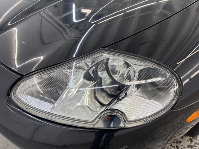 1998 Jaguar XK8 XK8