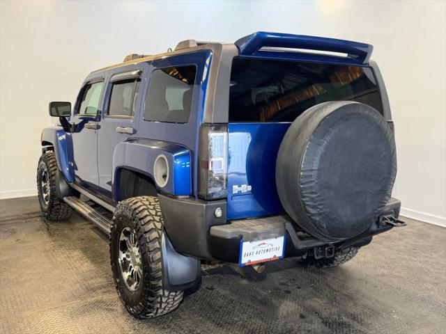 2006 HUMMER H3 Base