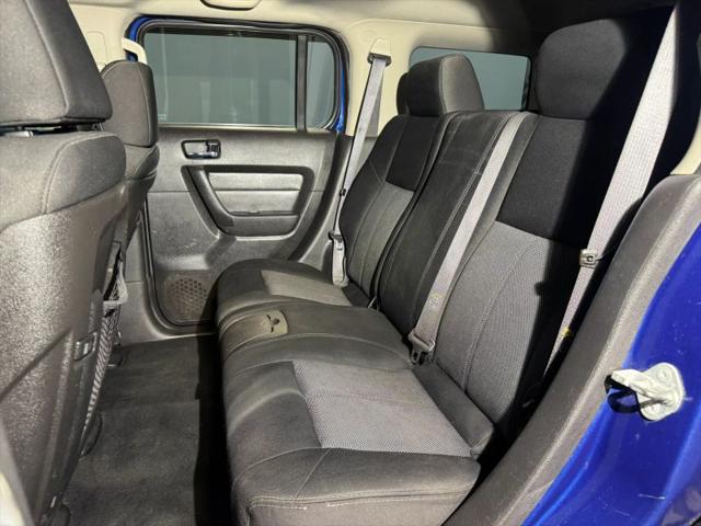 2006 HUMMER H3 Base