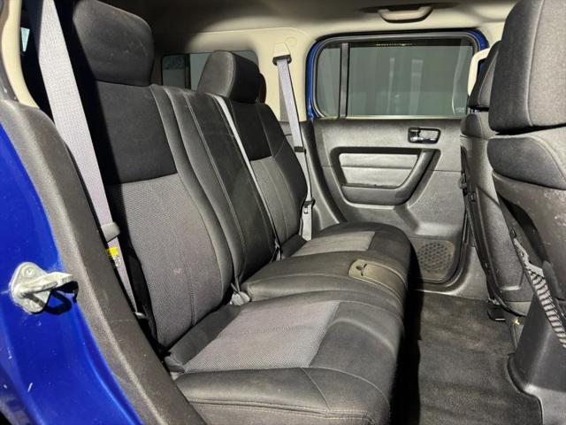 2006 HUMMER H3 Base