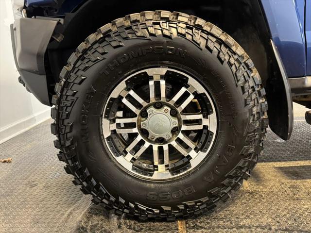 2006 HUMMER H3 Base