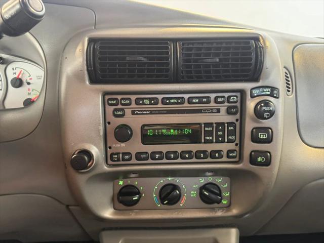 2003 Ford Explorer Sport XLT