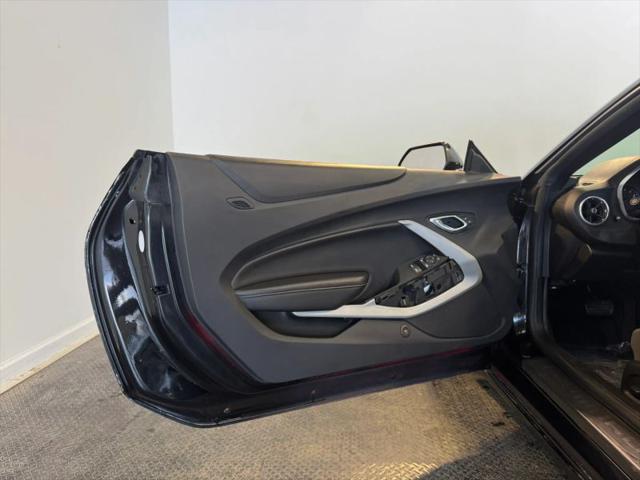 2021 Chevrolet Camaro RWD Convertible 1LT