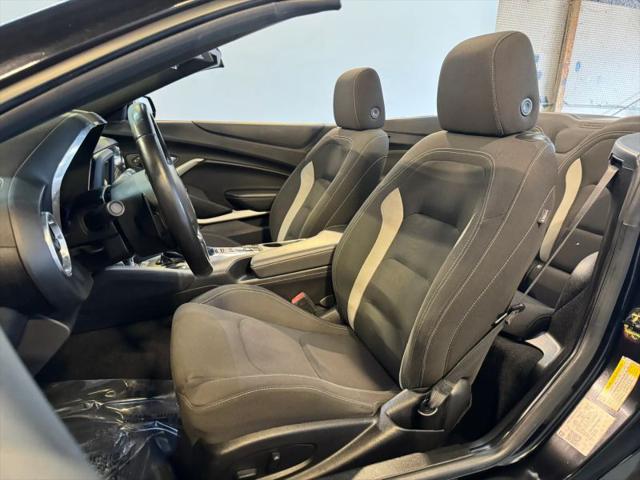 2021 Chevrolet Camaro RWD Convertible 1LT