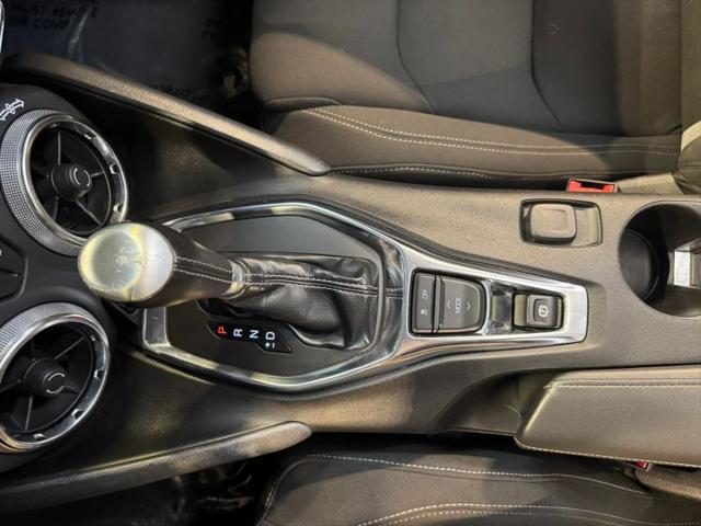 2021 Chevrolet Camaro RWD Convertible 1LT