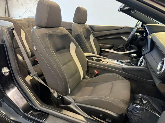2021 Chevrolet Camaro RWD Convertible 1LT