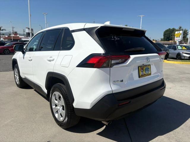 2023 Toyota RAV4 LE