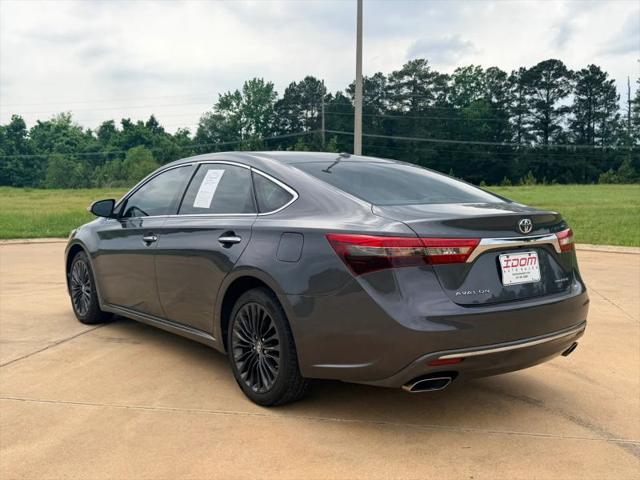 2017 Toyota Avalon XLE