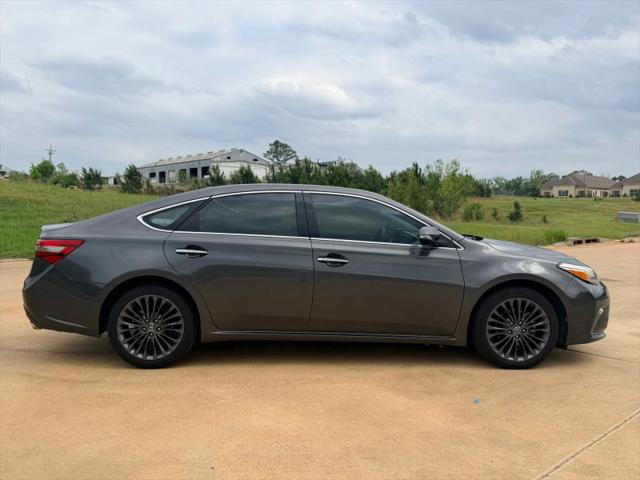 2017 Toyota Avalon XLE