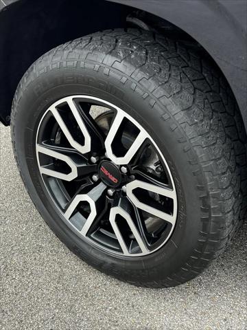 2021 GMC Yukon 4WD AT4