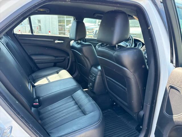 2014 Chrysler 300 300S