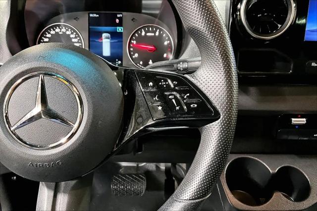2025 Mercedes-Benz Sprinter 2500 Standard Roof 4-Cyl Diesel HO
